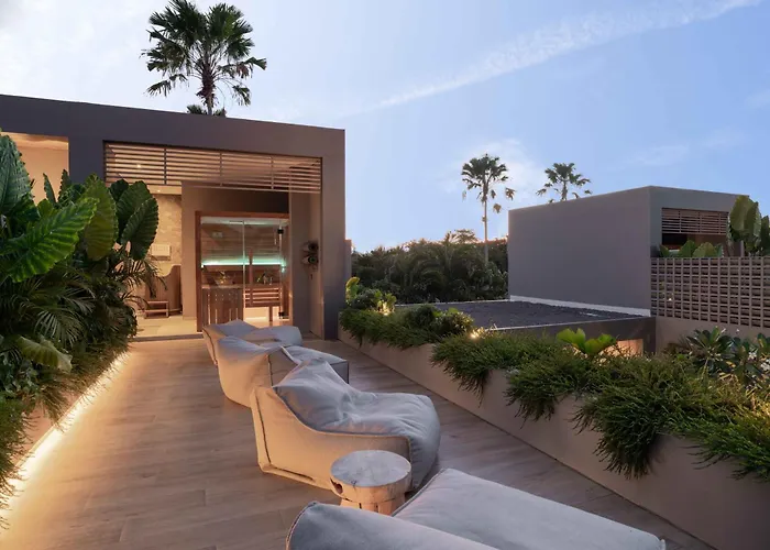 Villa Sin Nombre Bali - Sauna, Ice Bath & Roof Terrace *